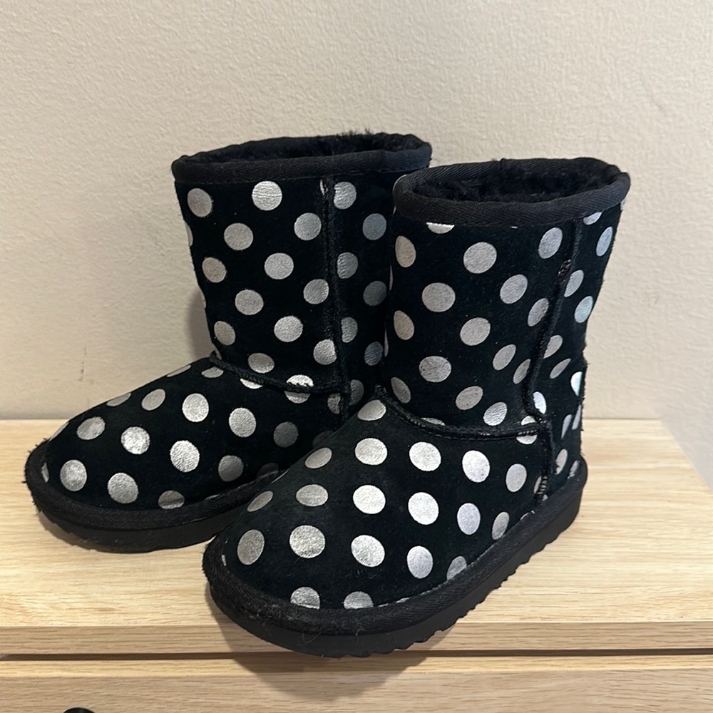 Black with silver polka dot Uggs Boots